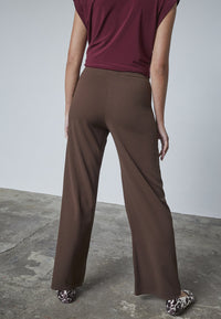 Glut Pants - D. Chocolate