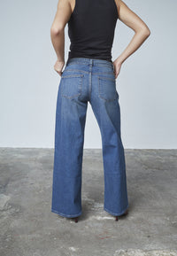 Onea Belt Jeans - Vintage Blue
