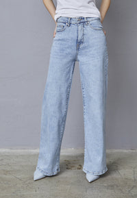 Owi-W Jeans - L. Blue Wash