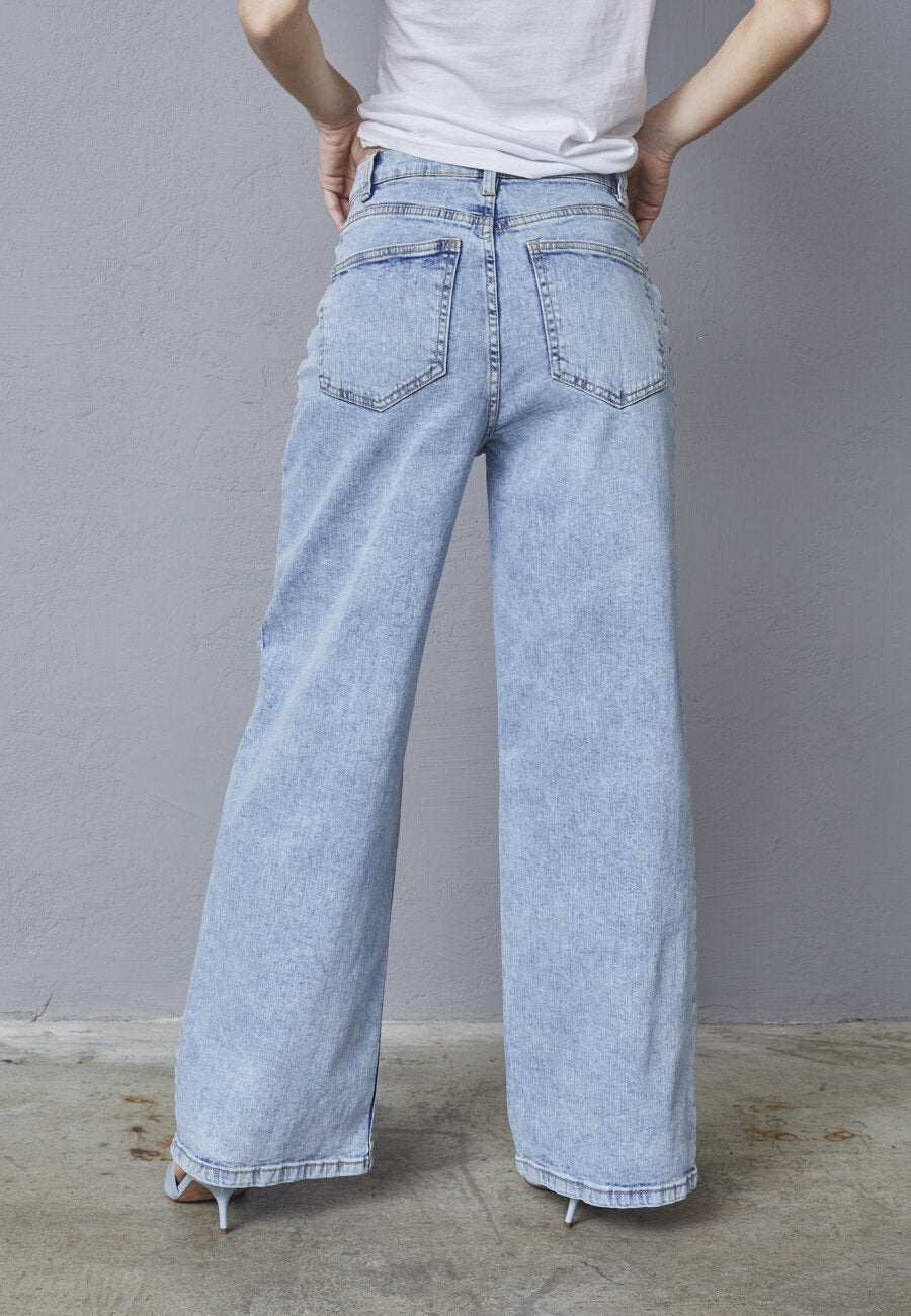 Owi-W Jeans - L. Blue Wash