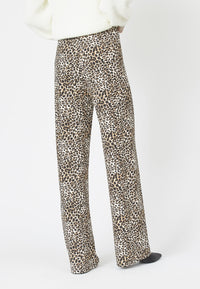 Vya Pant- Leo