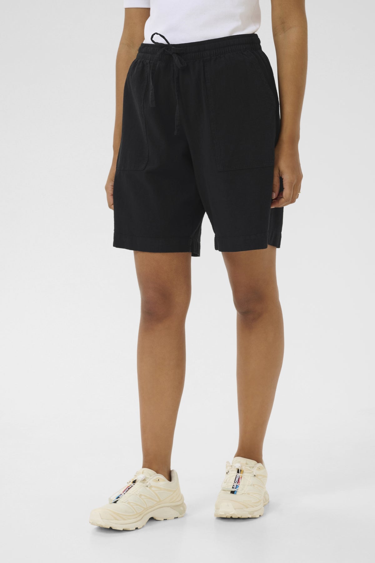 Naya Shorts - Black