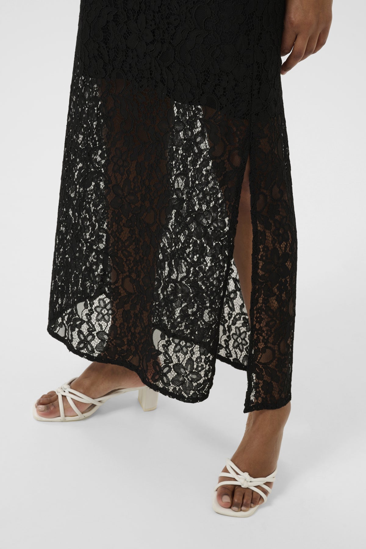 Lora Skirt - Black