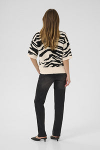 Sandra Knit - Black Animal