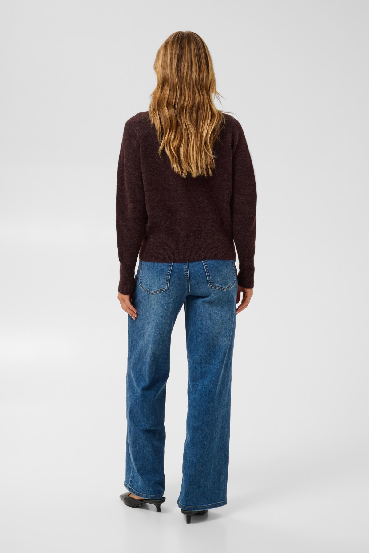 Niel V-Neck Knit - Fudge
