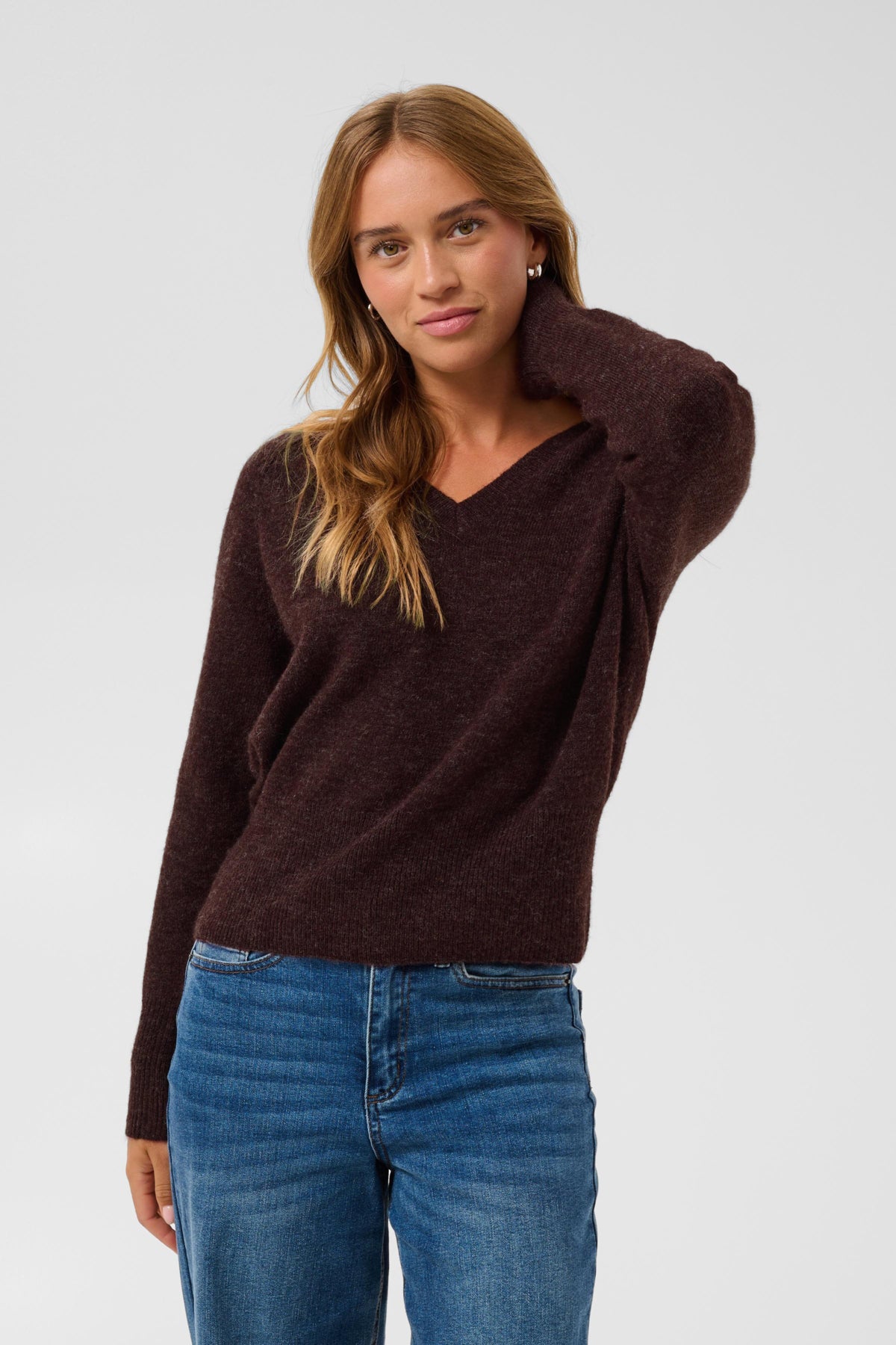 Niel V-Neck Knit - Fudge