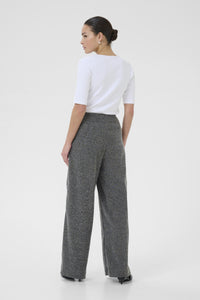 Alba Pant