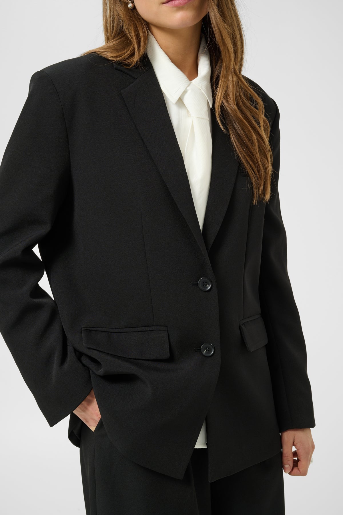 Bella Blazer
