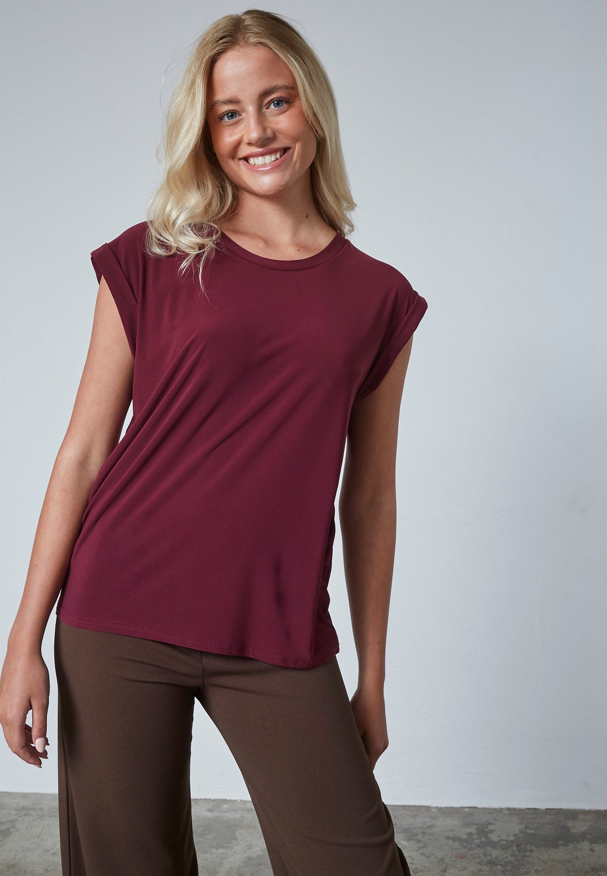 Low Top - Deep Bordeaux