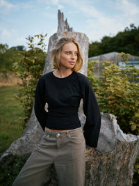 Paska Long Tee - Black