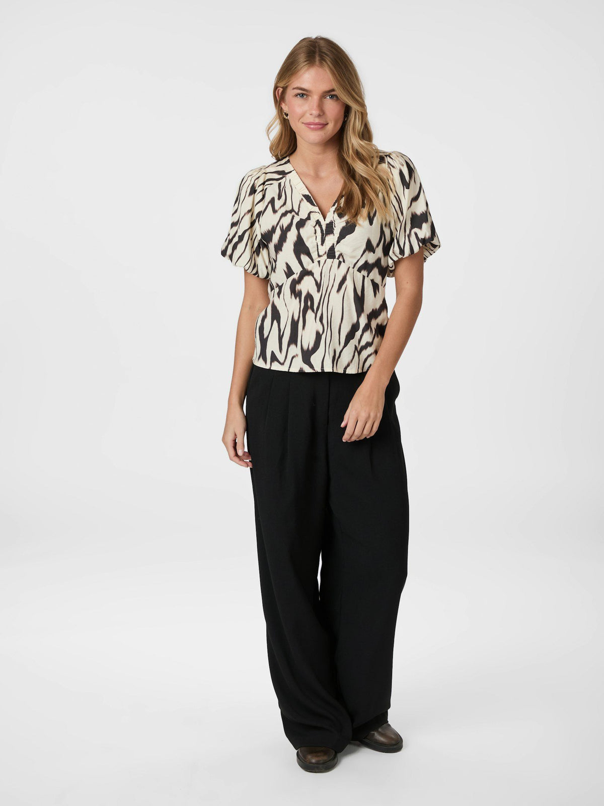 Irina Blouse - Graphic Zag
