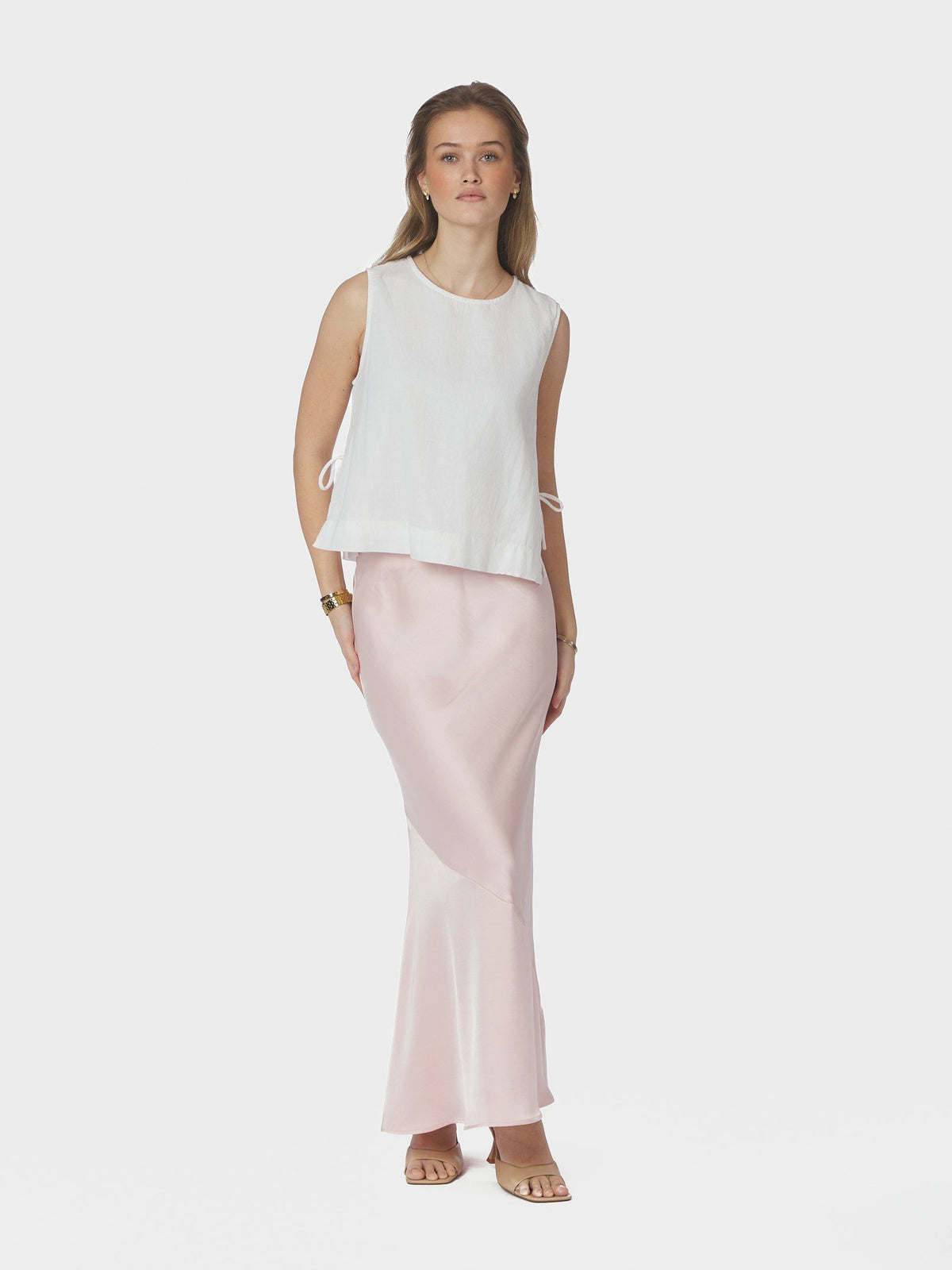 Ninad Skirt