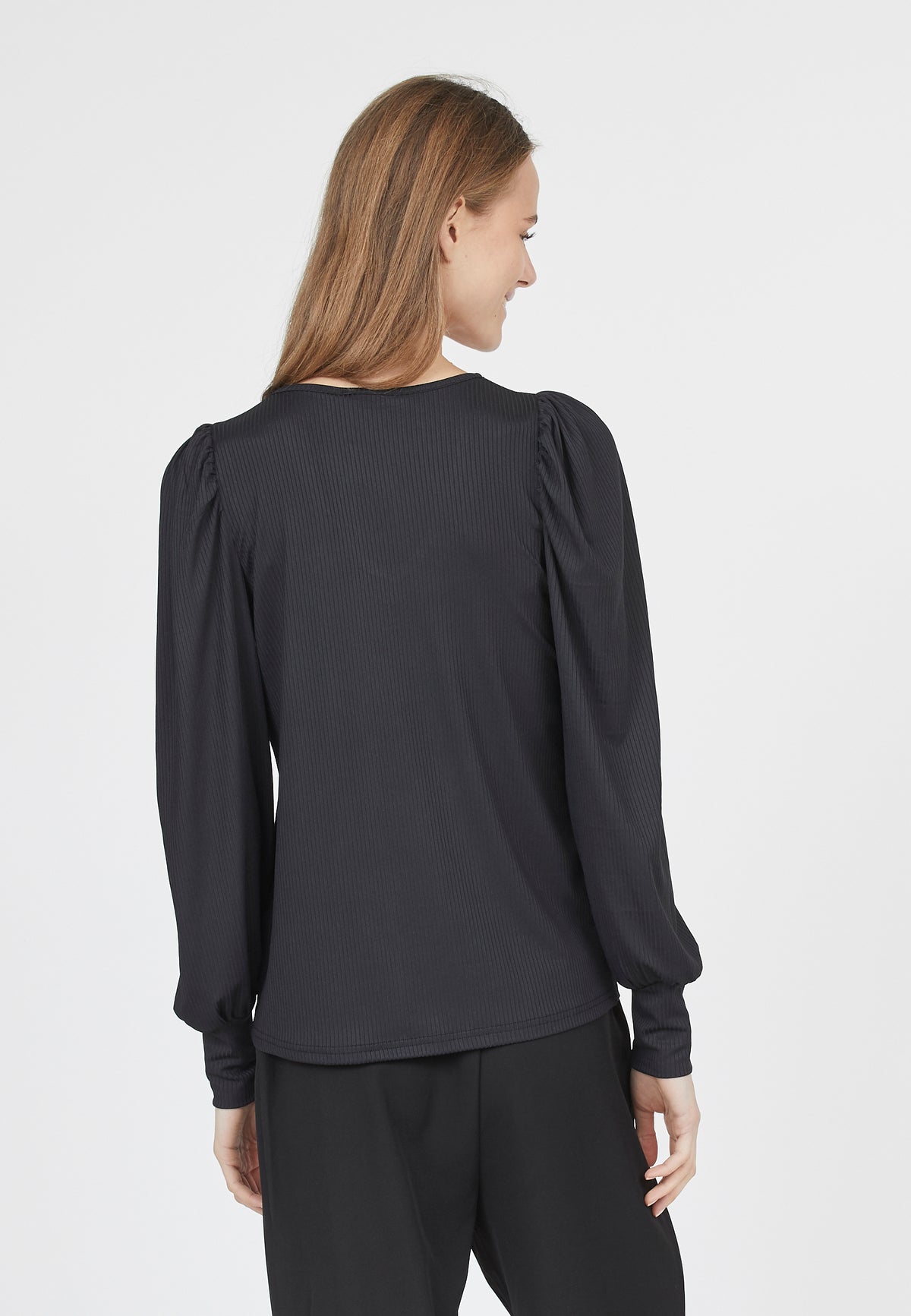 Vya V-Neck Top - Black