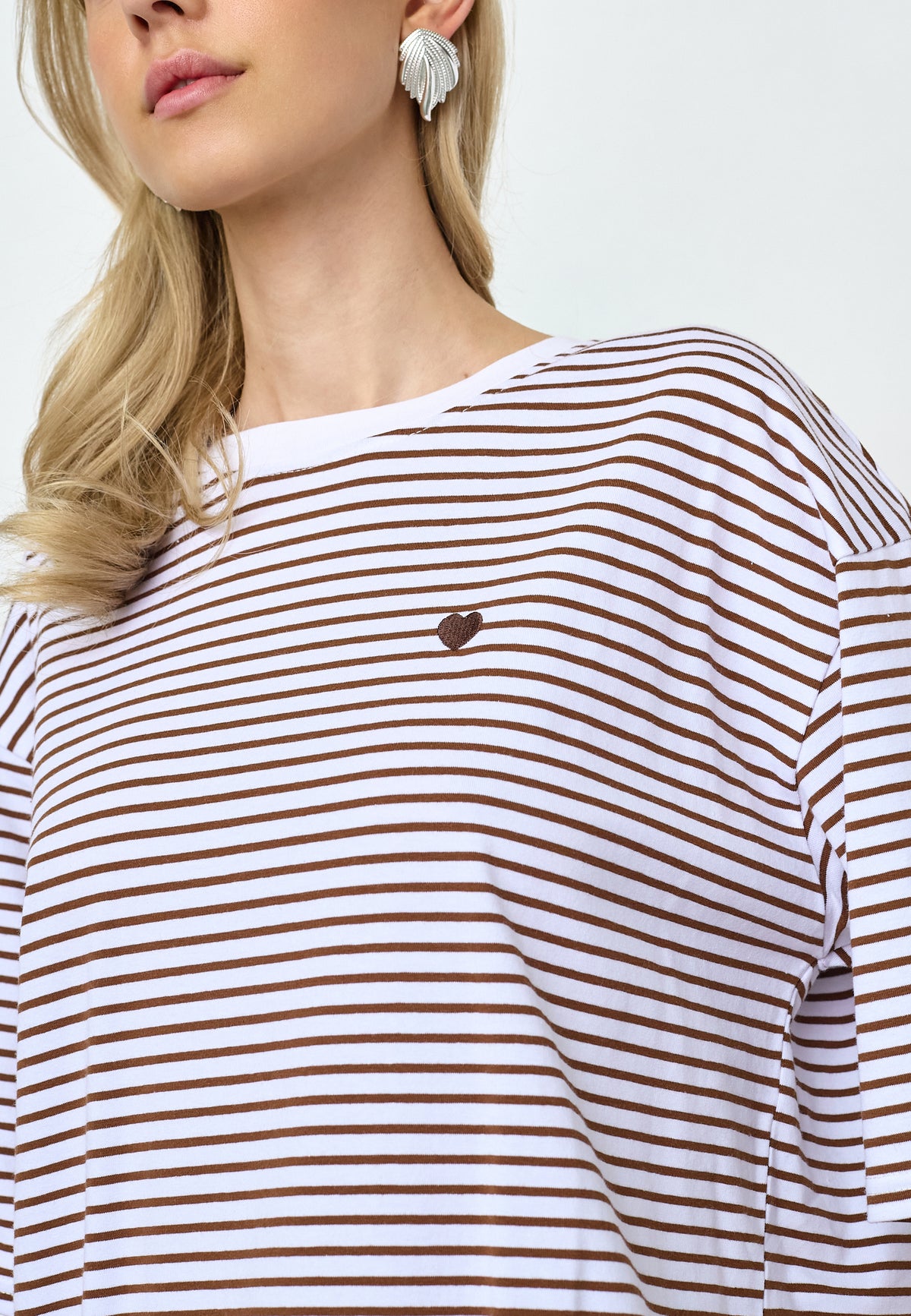Vez T-shirt - Brown/White