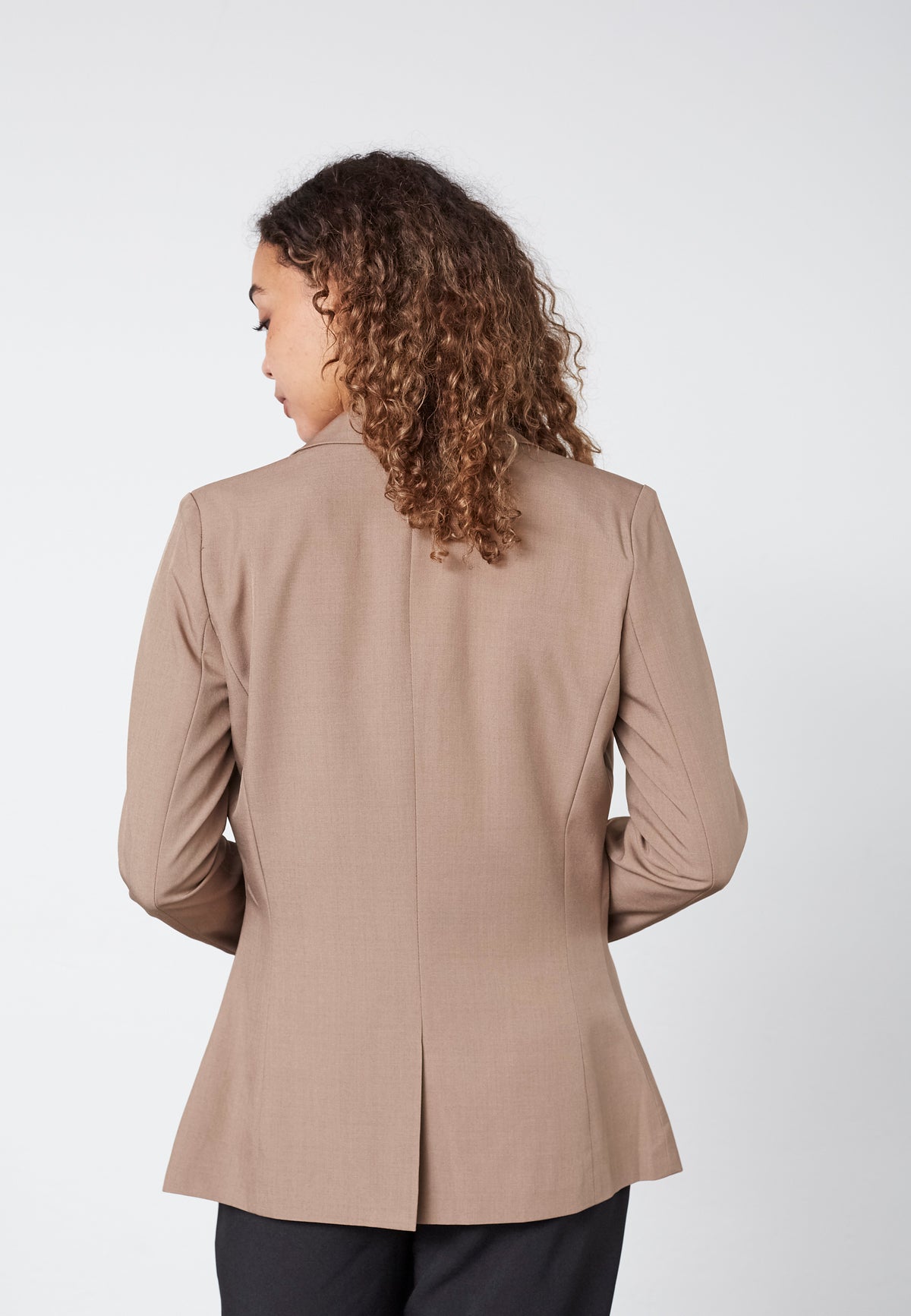 Viksa Buttom Blazer - Dark Sand