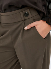 Lev. v 41 Geggo Pant - Chocolate