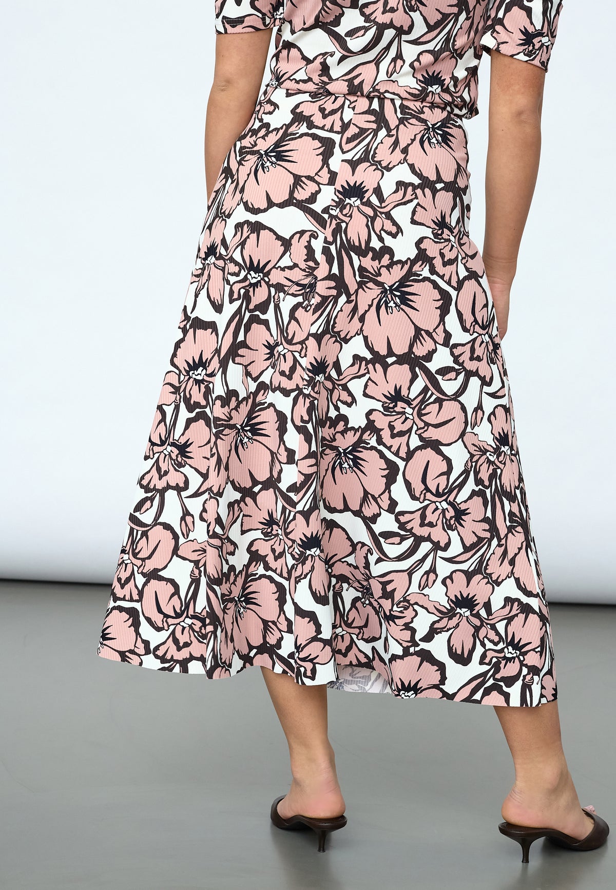 Vya Skirt - Mauve Flower