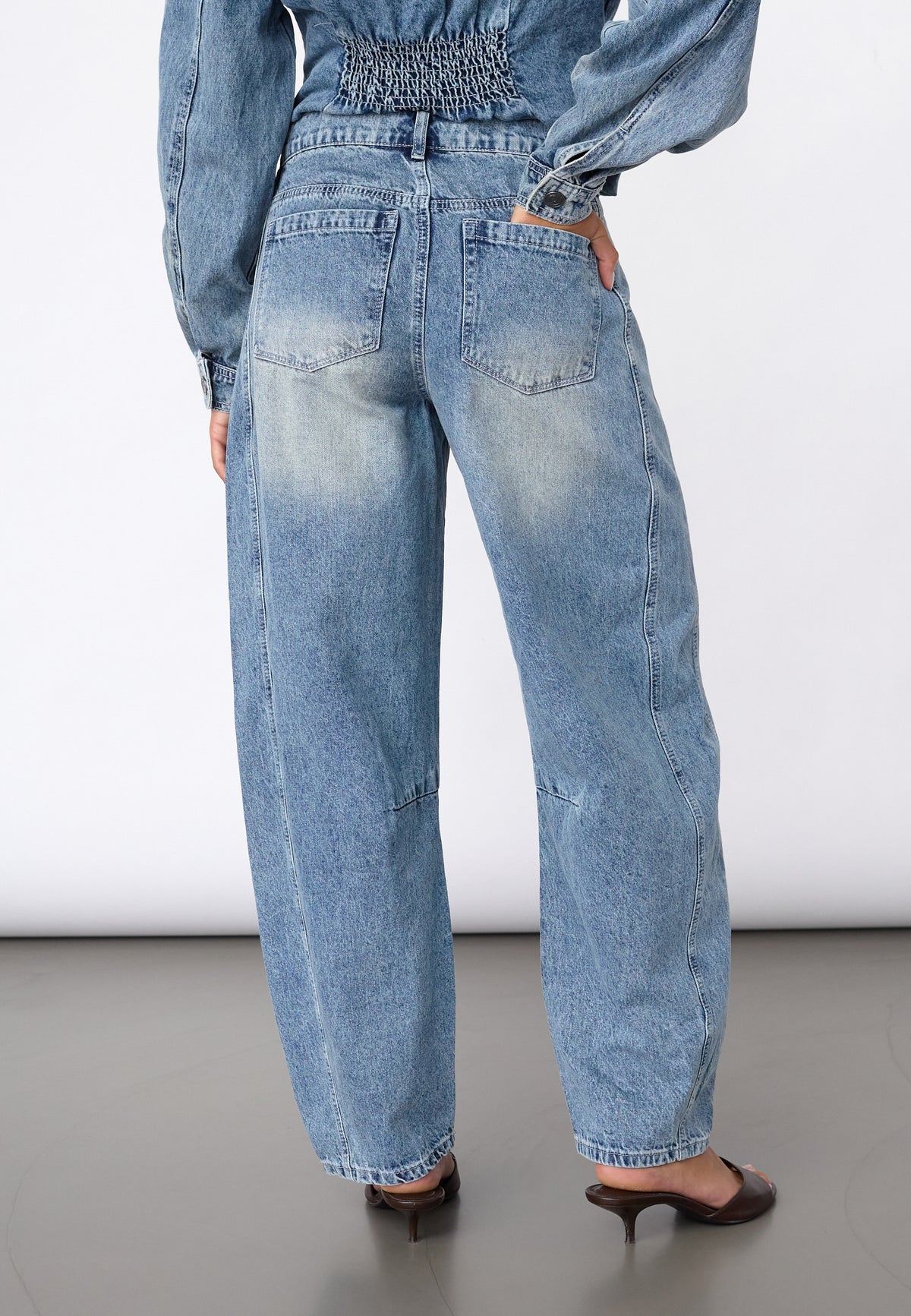 Fiora Barrel Jeans - Vintage Denim