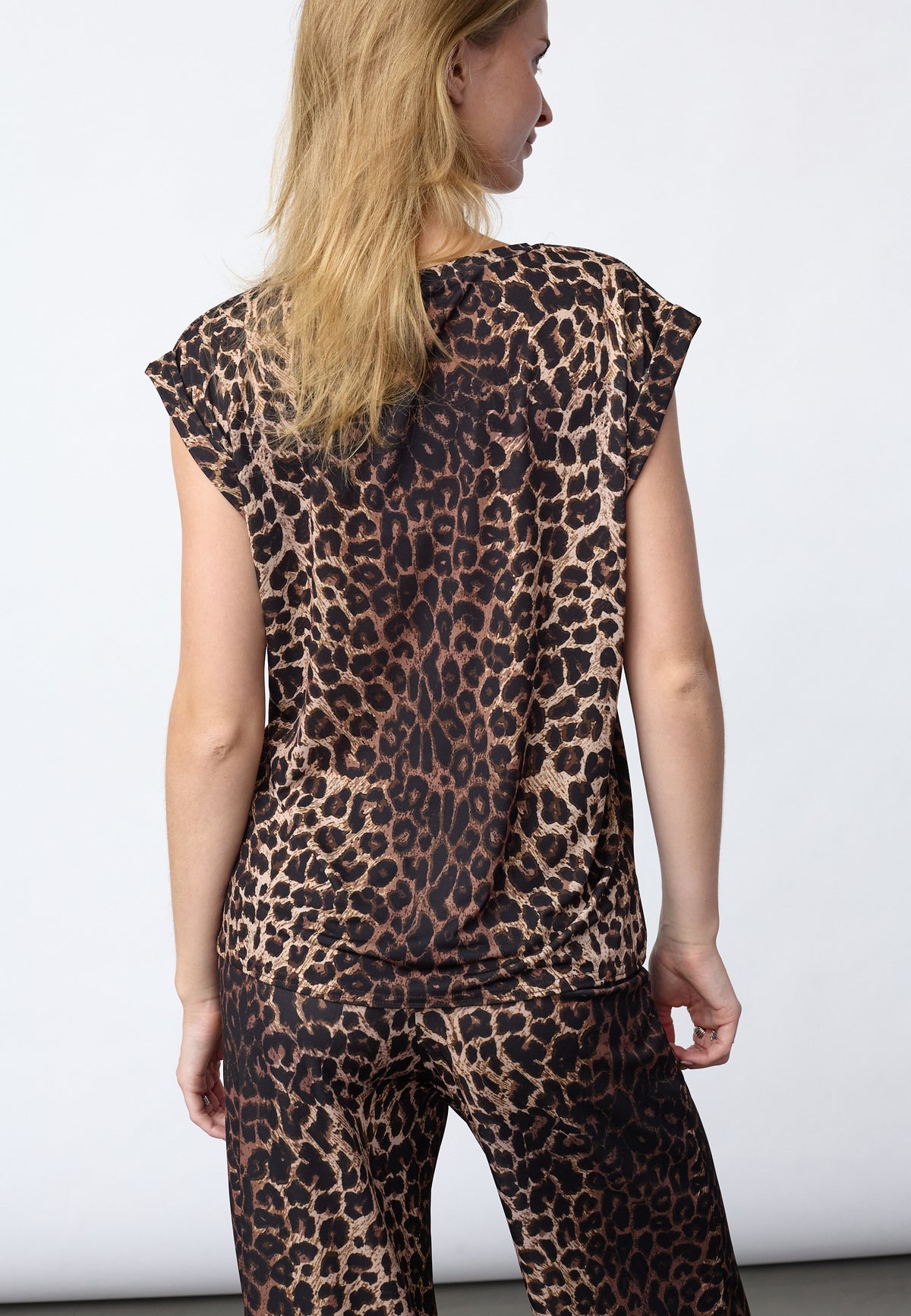 Low Top - Brown Leo
