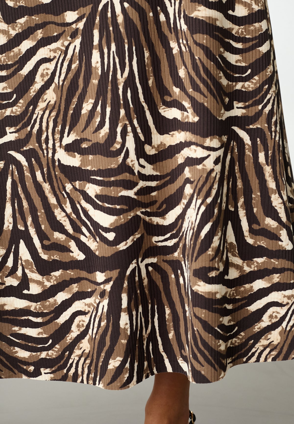 Vya Skirt - Zebra