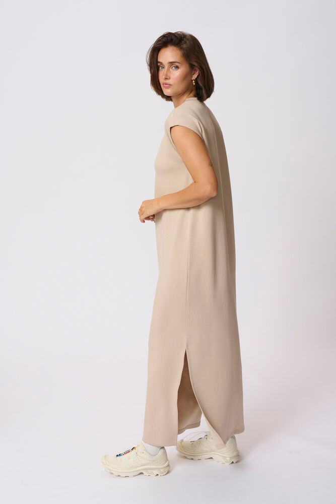 Annika Dress