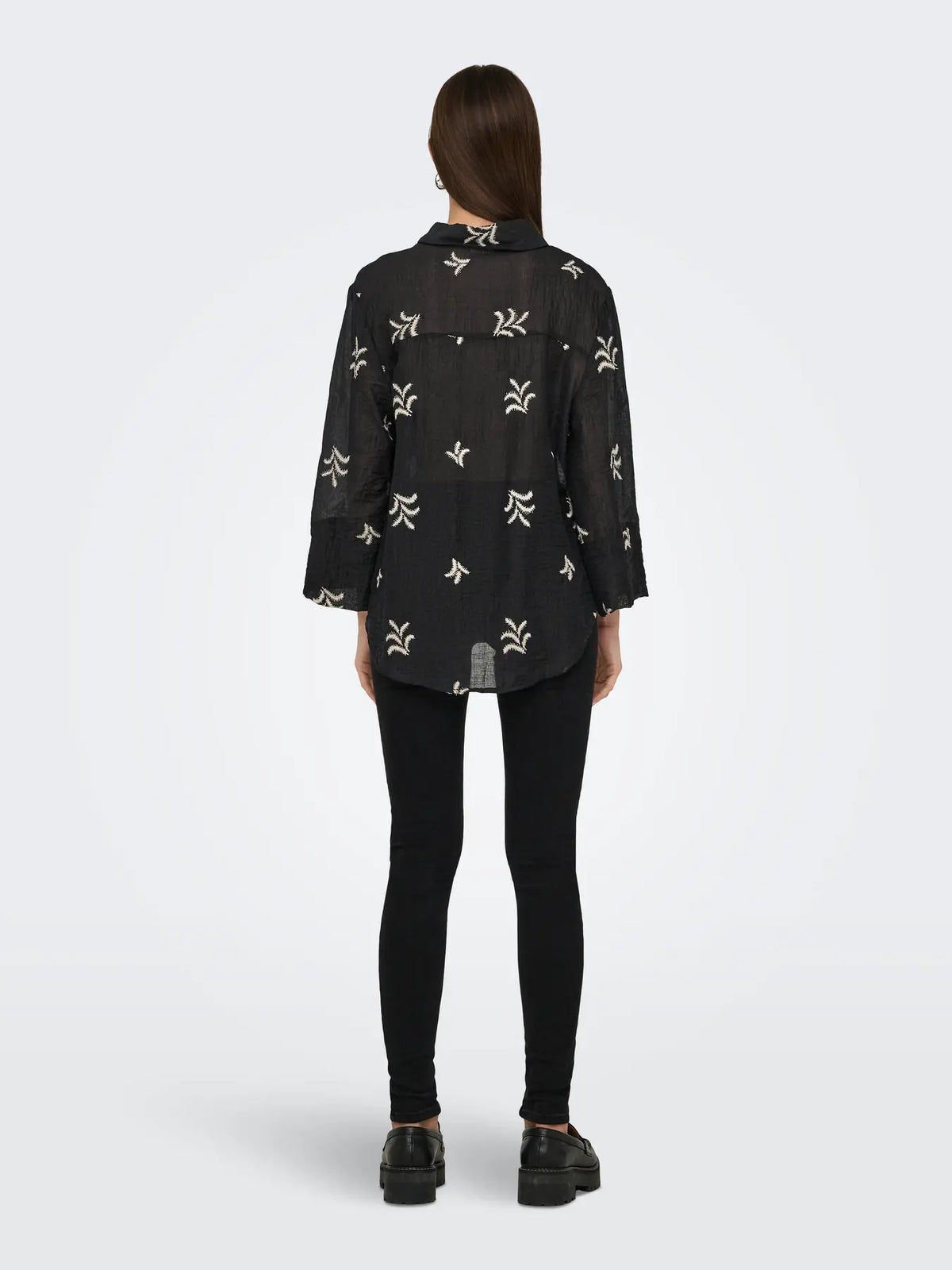 Theo Embroidery Shirt