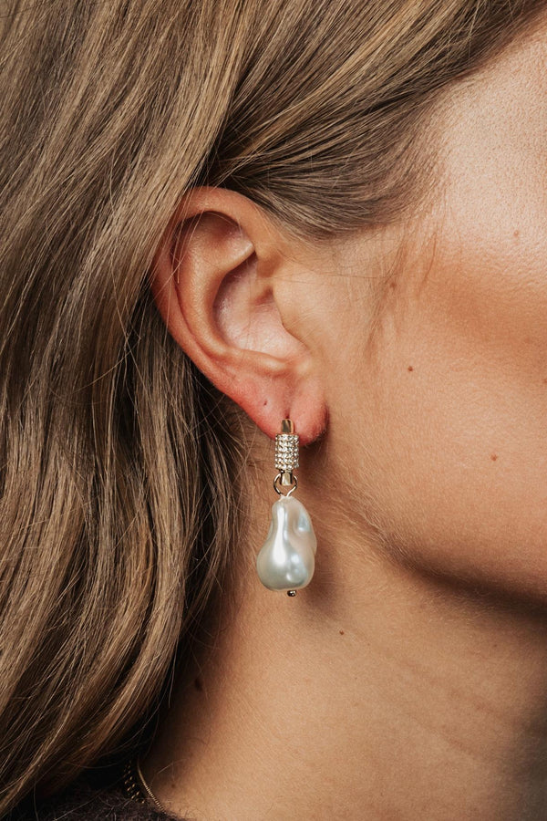 Pearl Square Earrings - White