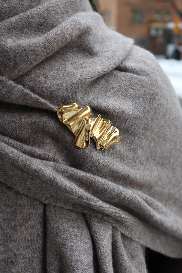 Wave Brooch - Gold