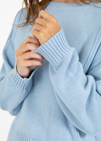 Avery O-neck Sweater