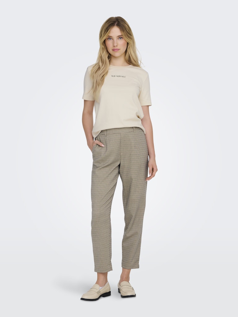 Catie T-shirt - She Her You