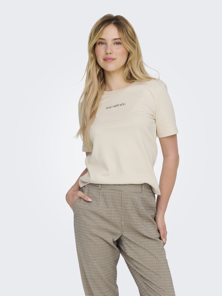 Catie T-shirt - She Her You