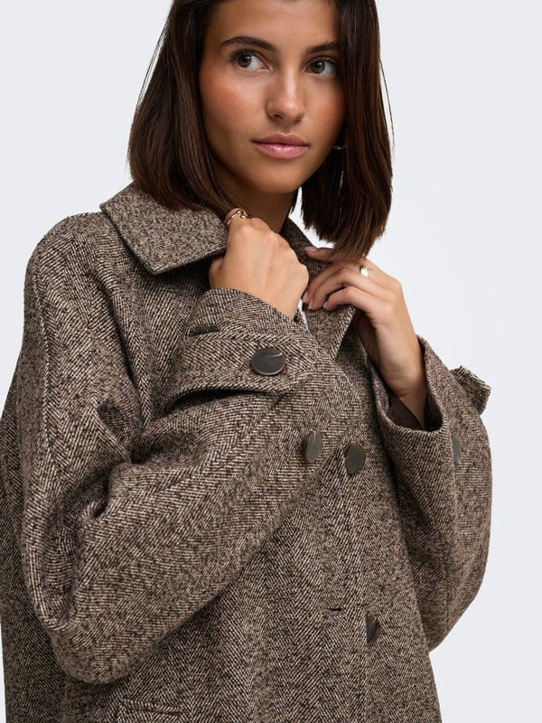 Vinga Herringbone Coat