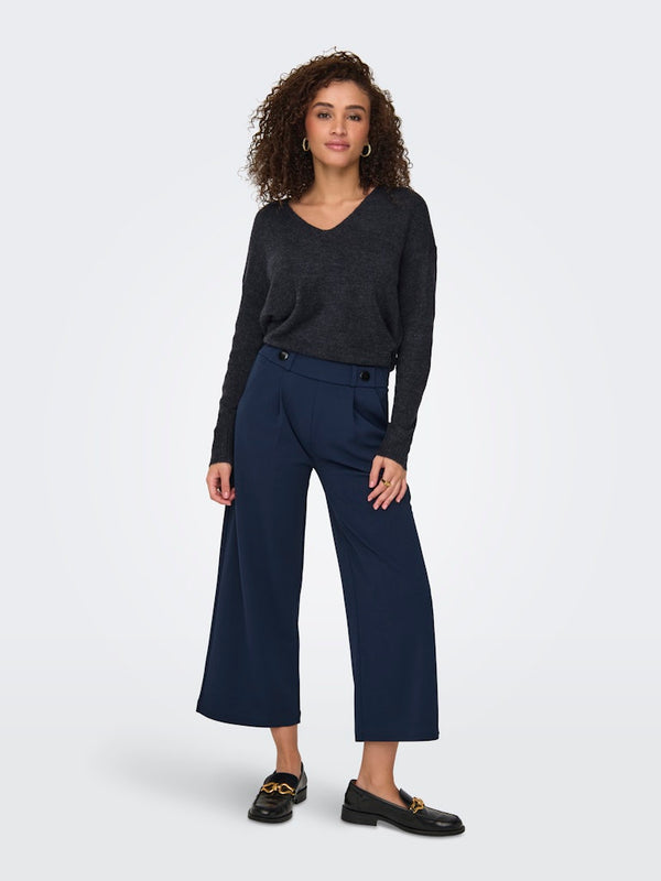 Elanora Knit - Scarab