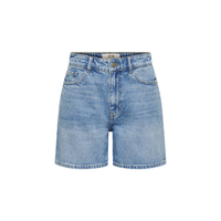 Larisa Shorts