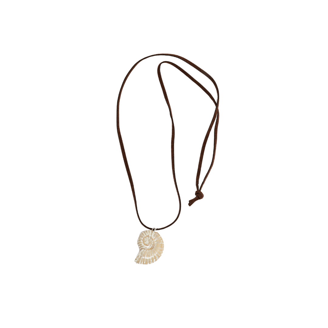 Coraline Shell Necklace