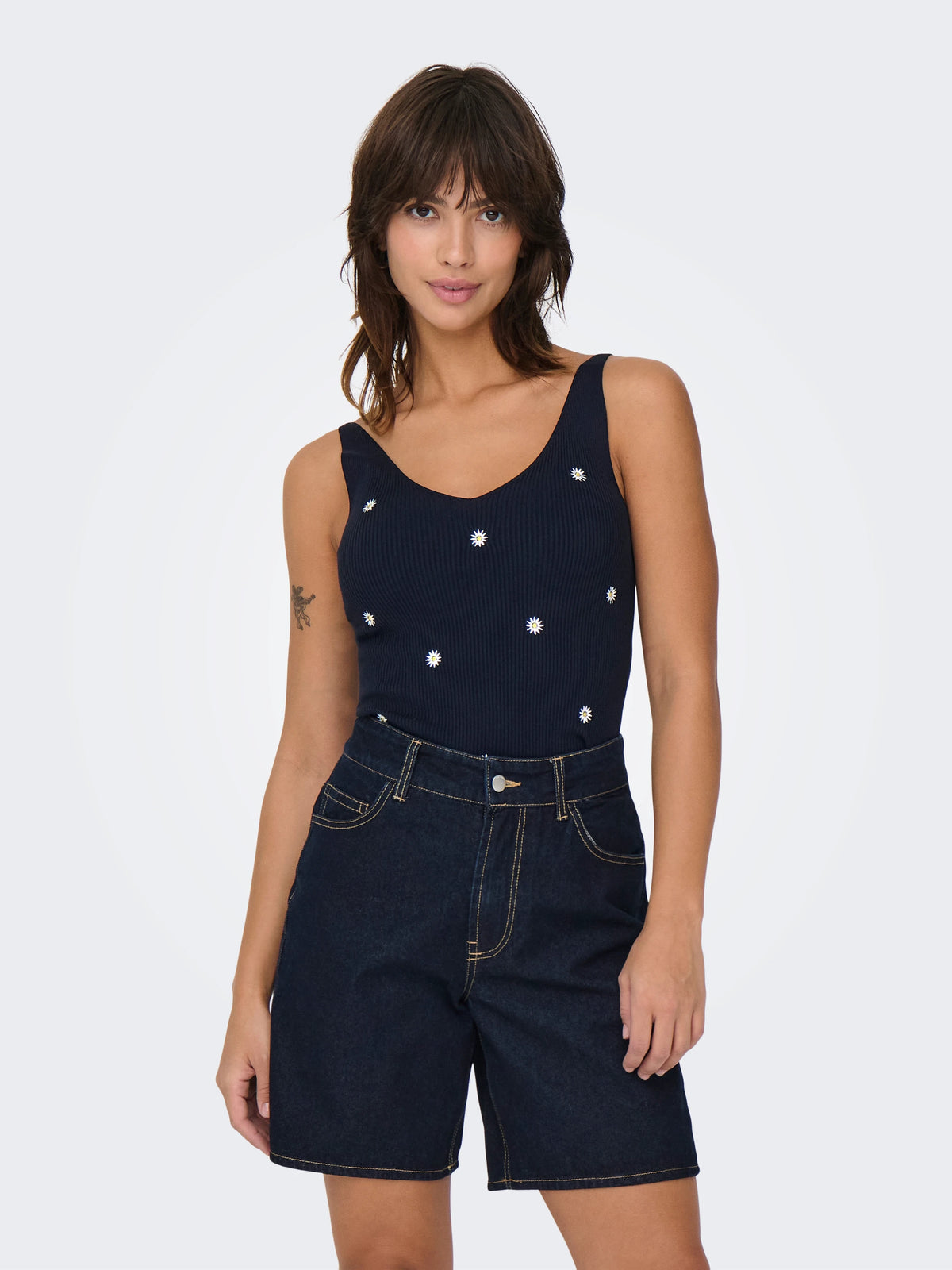 Nanna - Flower Top
