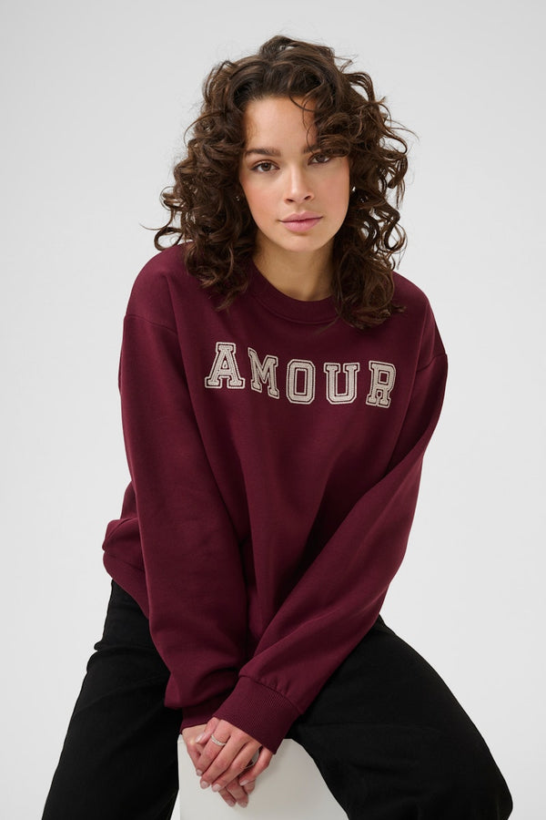 Elanora Sweat