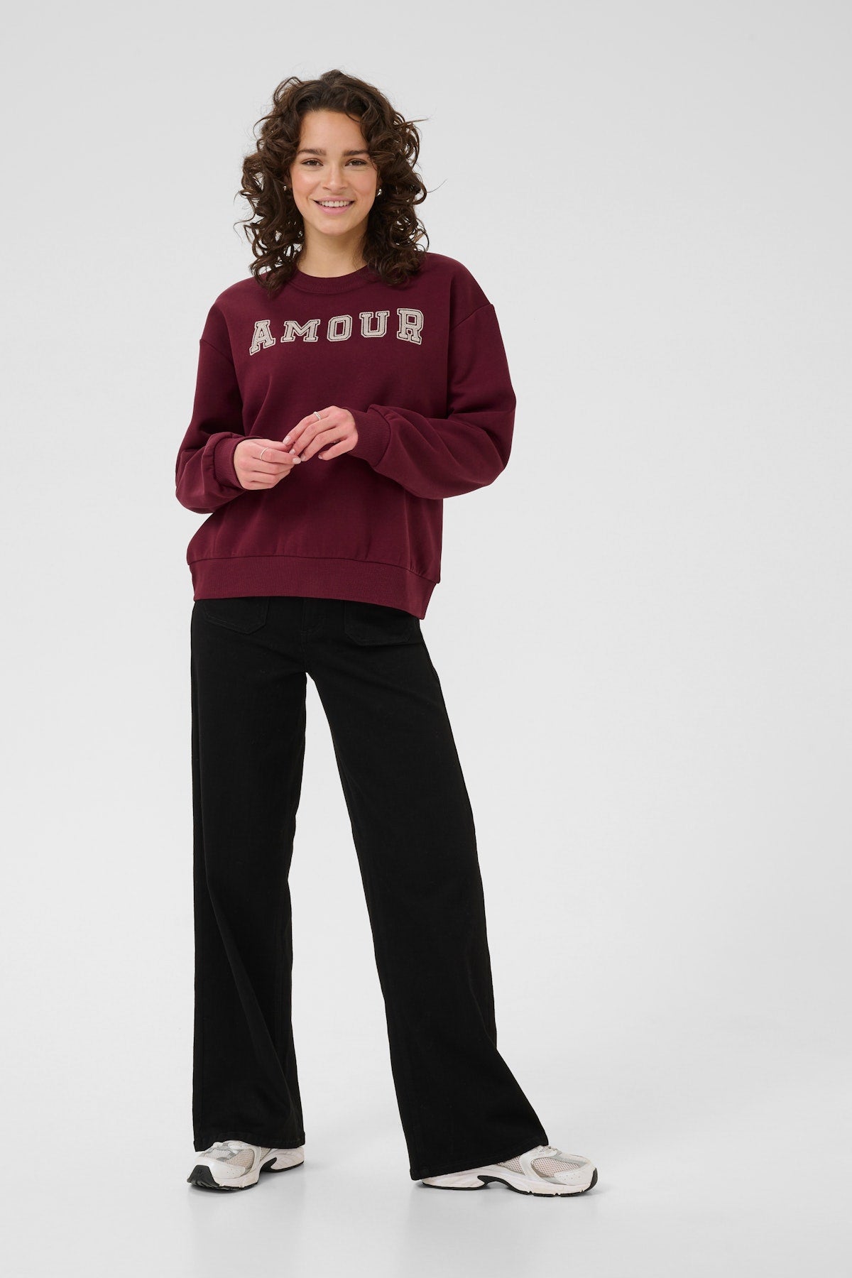 Elanora Sweat